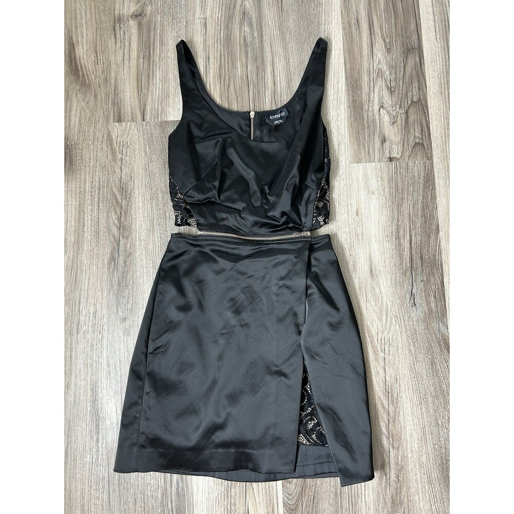 Women's Black Satin Lace-Up Two-Piece Crop Top Mini Skirt Set Size 0 Bebe Y2K